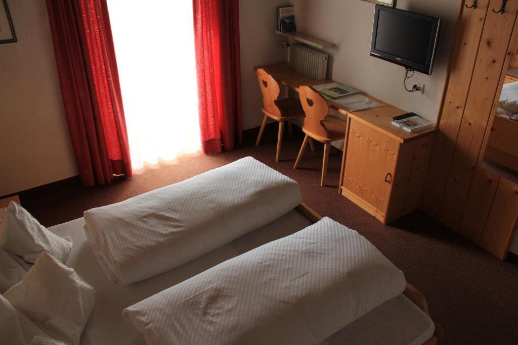 Hotel B&B Gasthof Zur Linde Rio di Pusteria Kamer foto